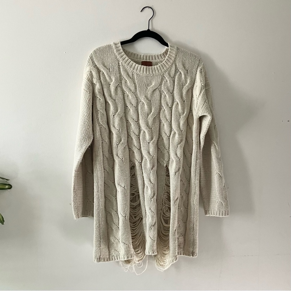 POL‎ Distressed Cable Knit Sweater Tan Size Large Oversized Boho Cottagecore